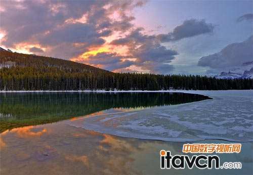 NEC PA322UHD顯示器