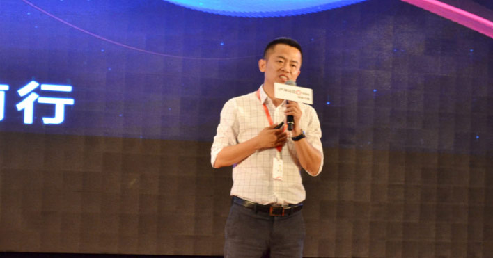 捷視飛通市場總監孫總進行產品講解